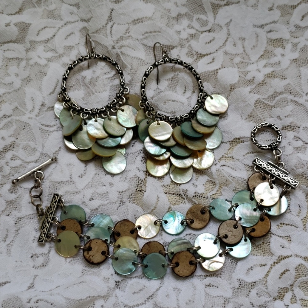Lia Sophia Boho bracelet and earrings set